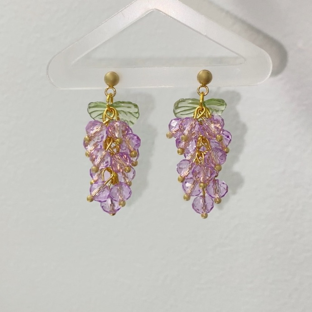 Purple Grape Beaded Earrings 🍇💜